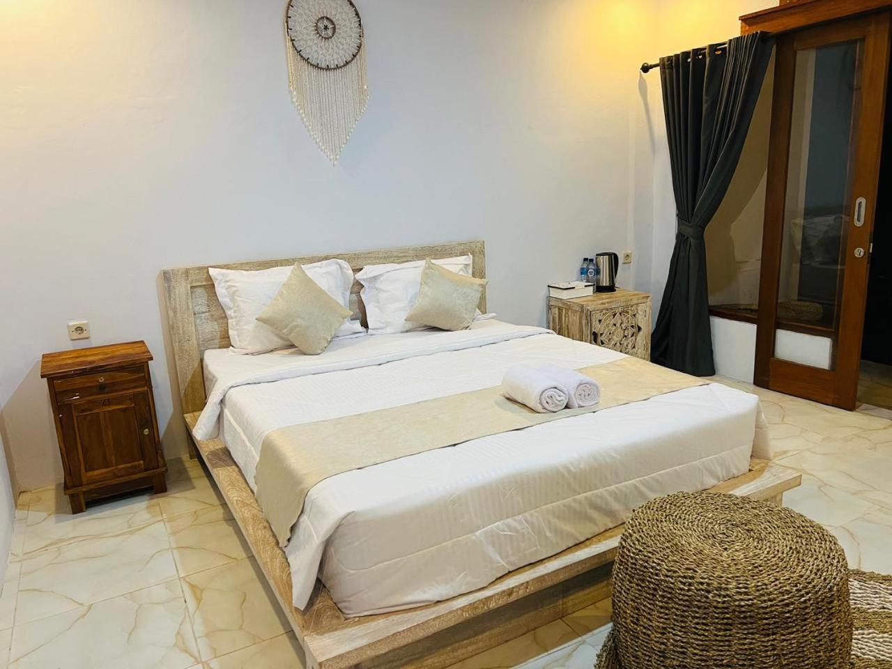 Готель Bcb Bali Kubupenlokan Екстер'єр фото